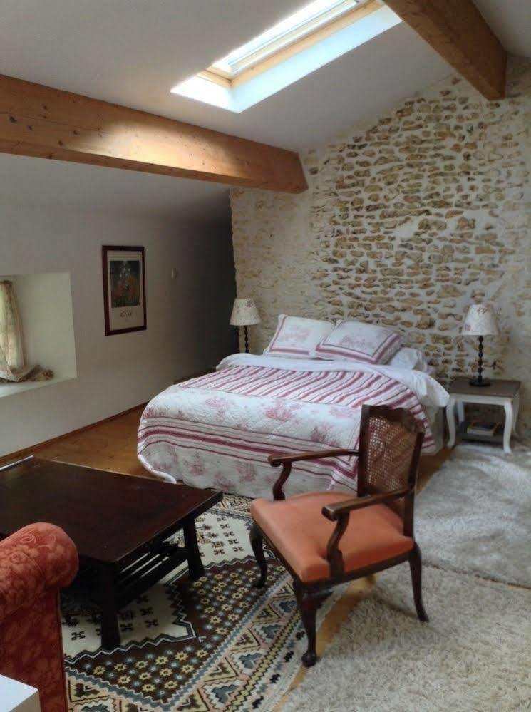 Gite Du Calme 3 Star Bed & Breakfast Cognac Chérac Eksteriør billede