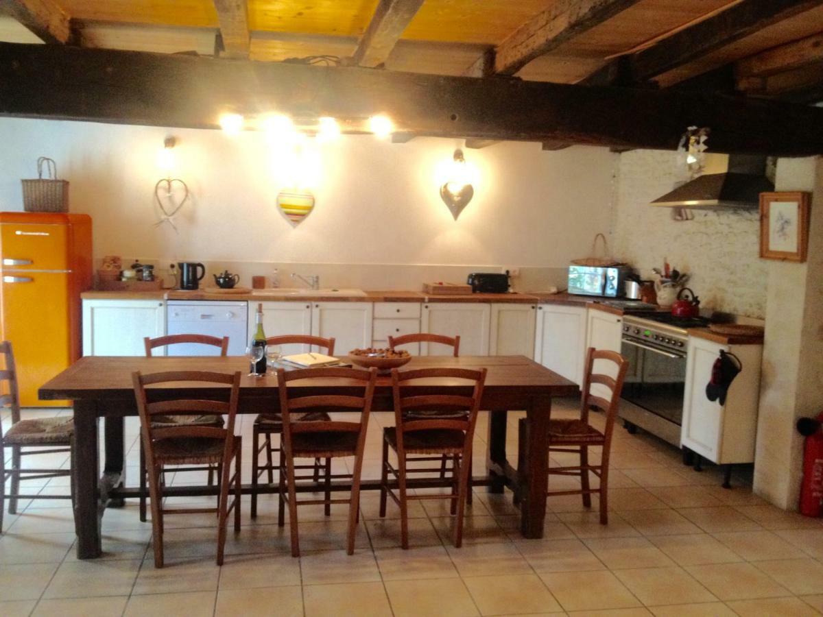Gite Du Calme 3 Star Bed & Breakfast Cognac Chérac Eksteriør billede